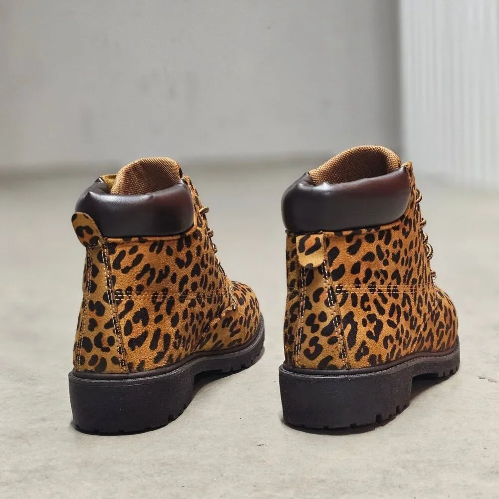 Leopard Print Lace-Up Ankle Boots With Padded Collar For Women - Picture 10 of 11